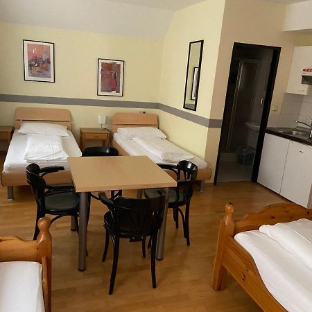 Schlafgut Hotel Sankt Poelten Kültér fotó