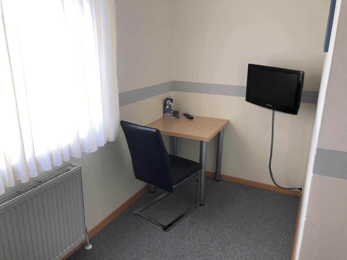 Schlafgut Hotel Sankt Poelten Kültér fotó