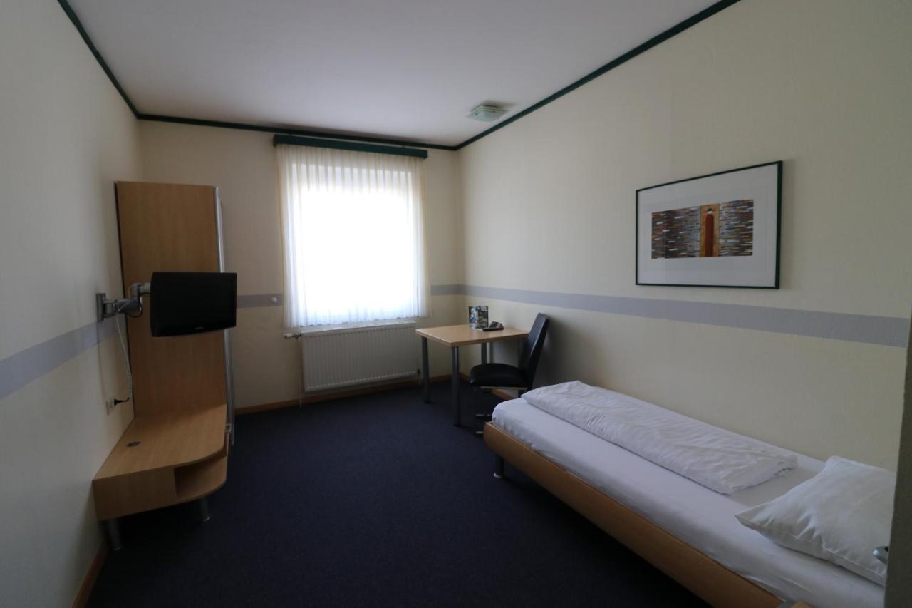 Schlafgut Hotel Sankt Poelten Kültér fotó